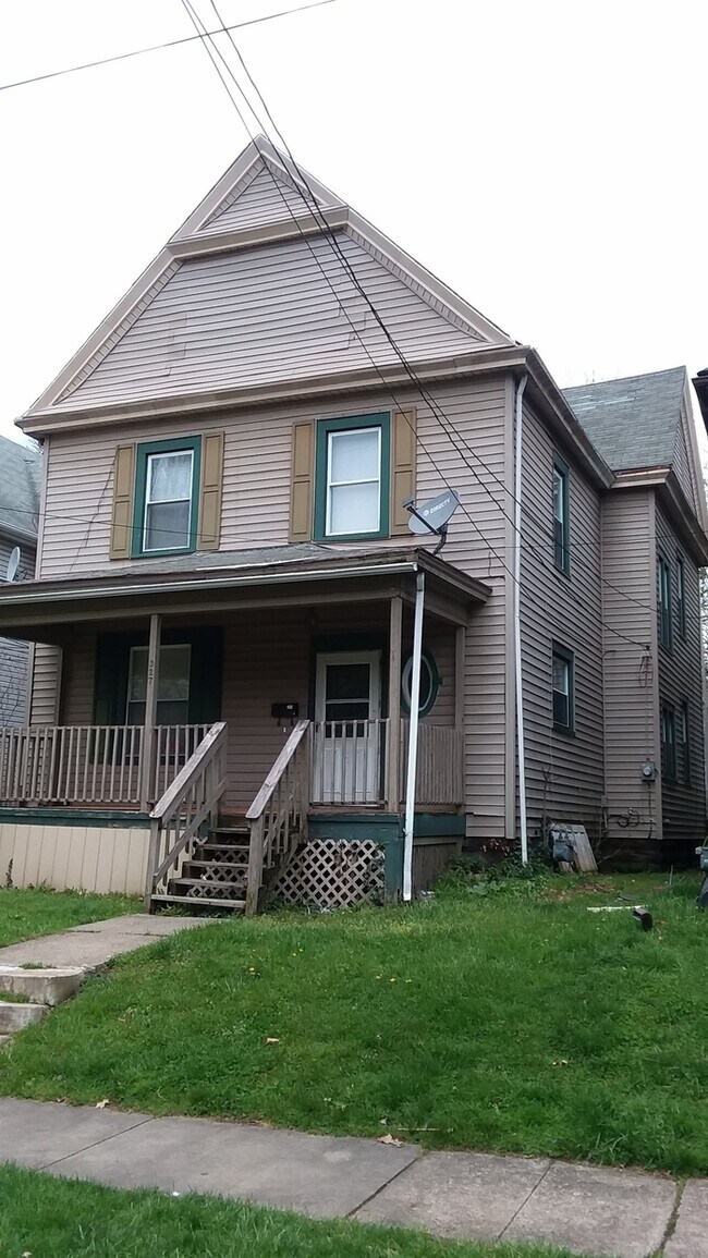 NEW RENTAL PRICE!! 327 Boyles Ave New Castle PA 16101 Apartment Finder