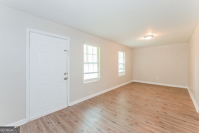 Building Photo - 1453 Virgil Pond Ln