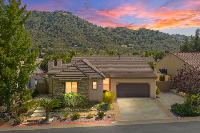 Primary Photo - 27067 Sunningdale Way