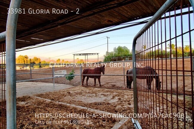 Building Photo - 33981 Gloria Rd