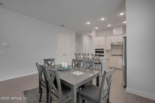 Building Photo - 4387 Sun Lily Ct