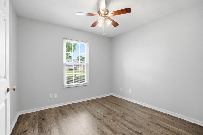 Building Photo - 9083 Marquis Dr