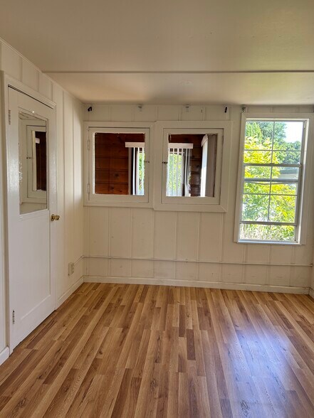 Building Photo - 1557 D St