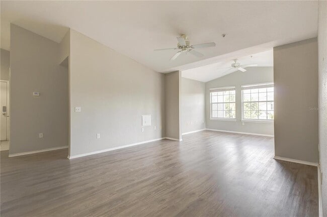 Building Photo - 3343 S Kirkman Rd