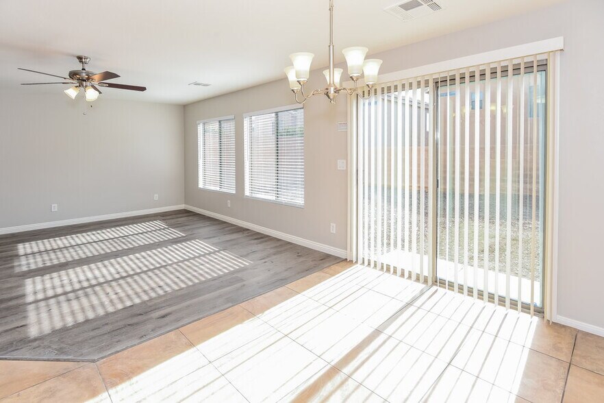 Building Photo - 6517 Coffeeville Creek Dr