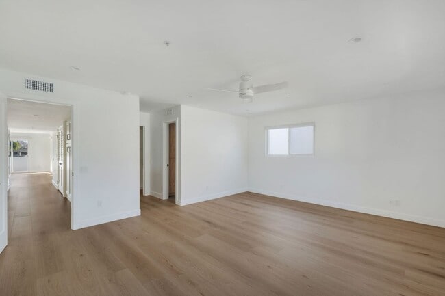 Building Photo - 312 Cazador Ln