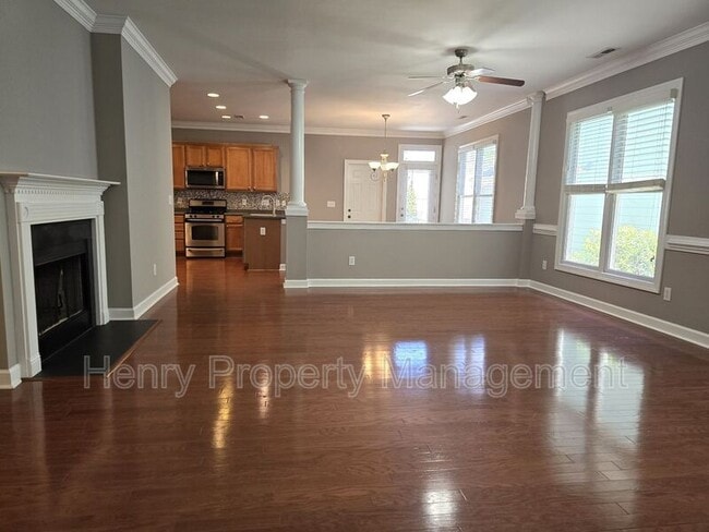 Building Photo - 1624 Legendary Ln