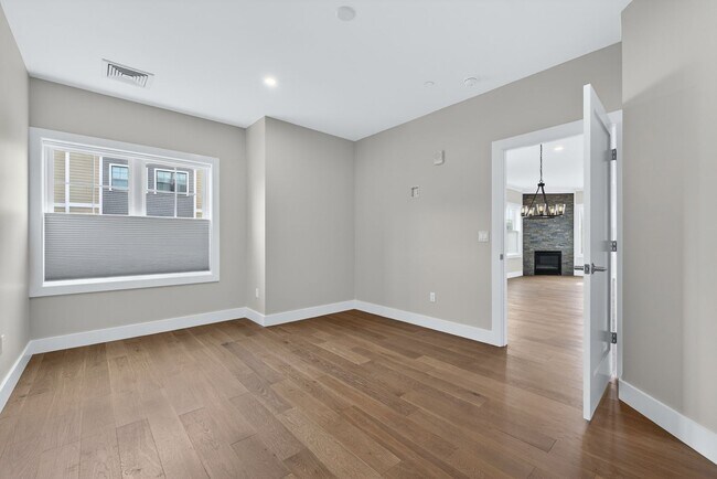 Building Photo - Gorgeous 2 Bed + Office | 2 Bath | 1,771 Sq Ft | Brand New Construction