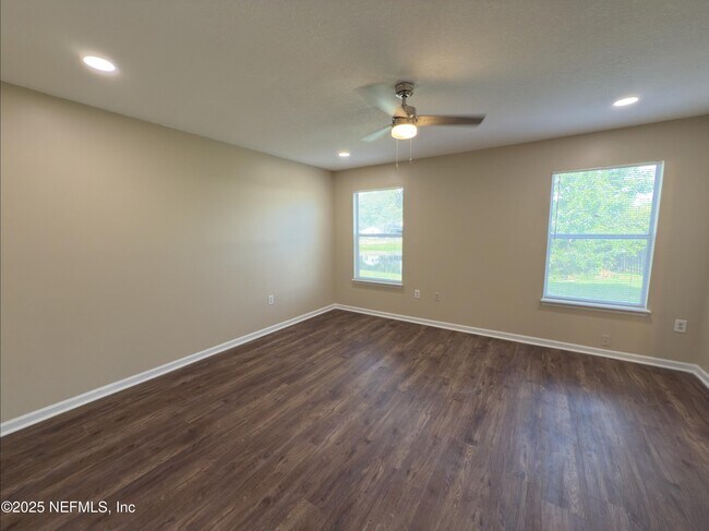 Building Photo - 13555 Ashford Wood Ct W
