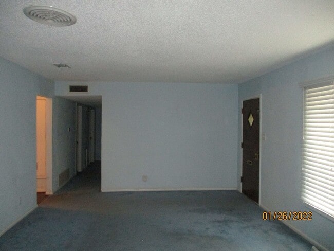 Building Photo - 4300 Mackey Dr