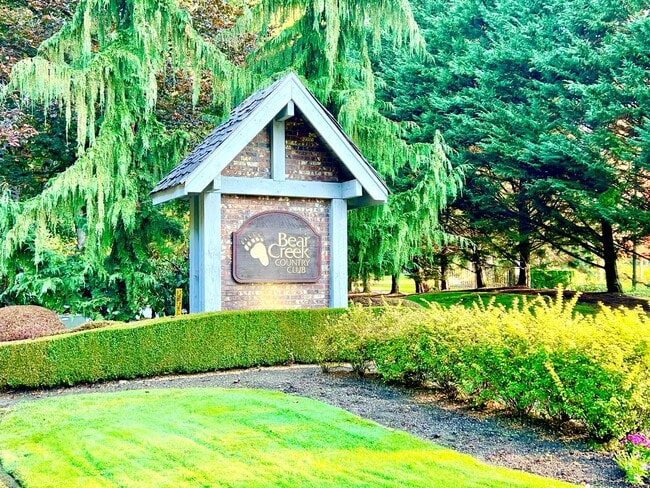 Building Photo - 13906 205th Ave NE