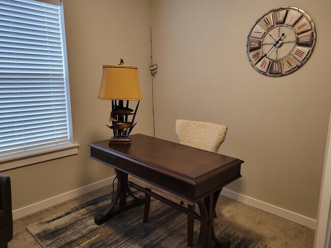 Building Photo - 5929 S Boddington Ln