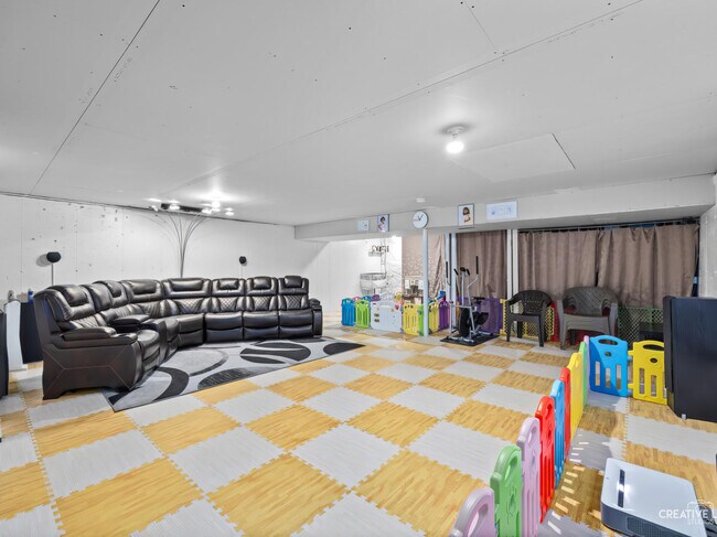 Building Photo - 4127 Winslow Ct