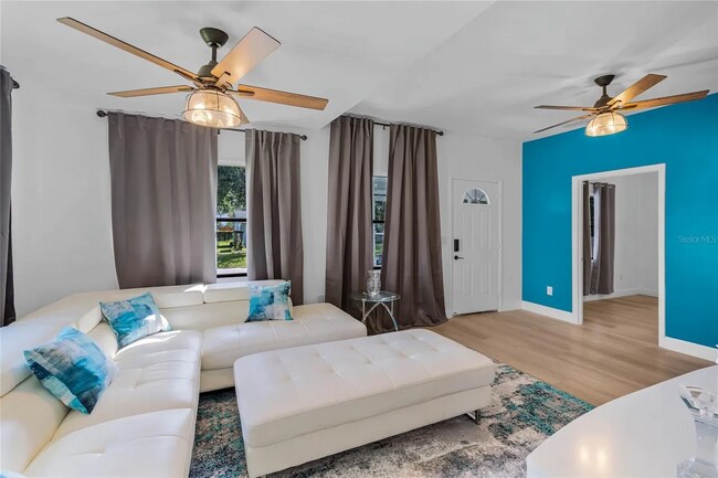 Building Photo - 1305 Fairview Ave