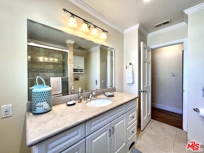 Building Photo - 19334 Beckworth Ave