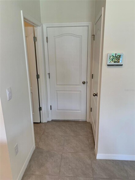 Building Photo - 3053 Meleto Blvd