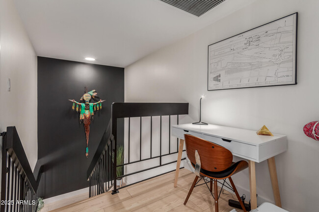 Building Photo - 7921 E San Miguel Ave
