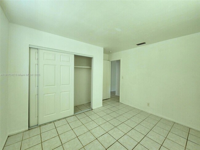 Building Photo - 2254 NW 59th Terrace