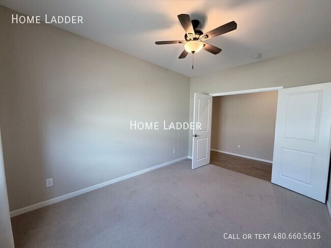 Building Photo - 1997 E Wetleaf Pl