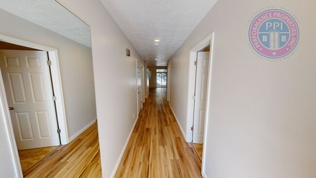 Building Photo - Quiet Living  In Sandy  on Cascadia Villag...
