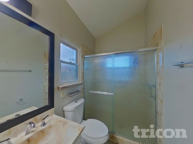 Building Photo - 3469 Hunterwood Dr