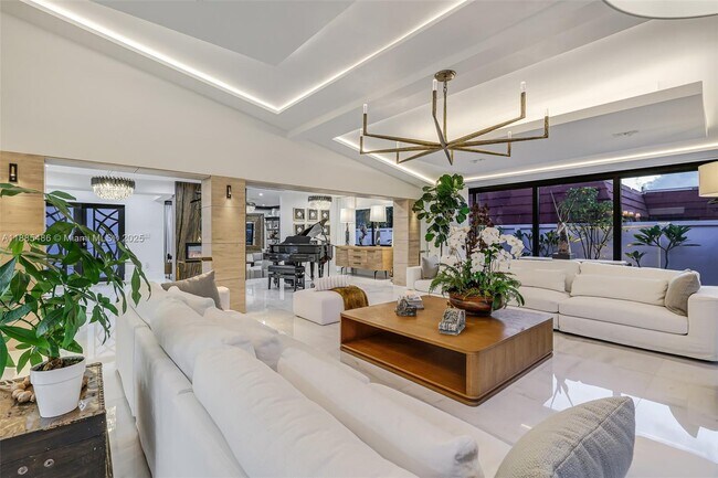 Building Photo - 8761 SW 56th St