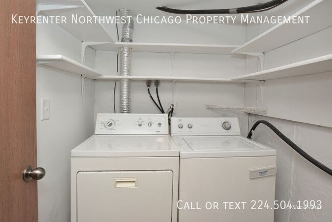 Building Photo - 1212 Stratford Ln