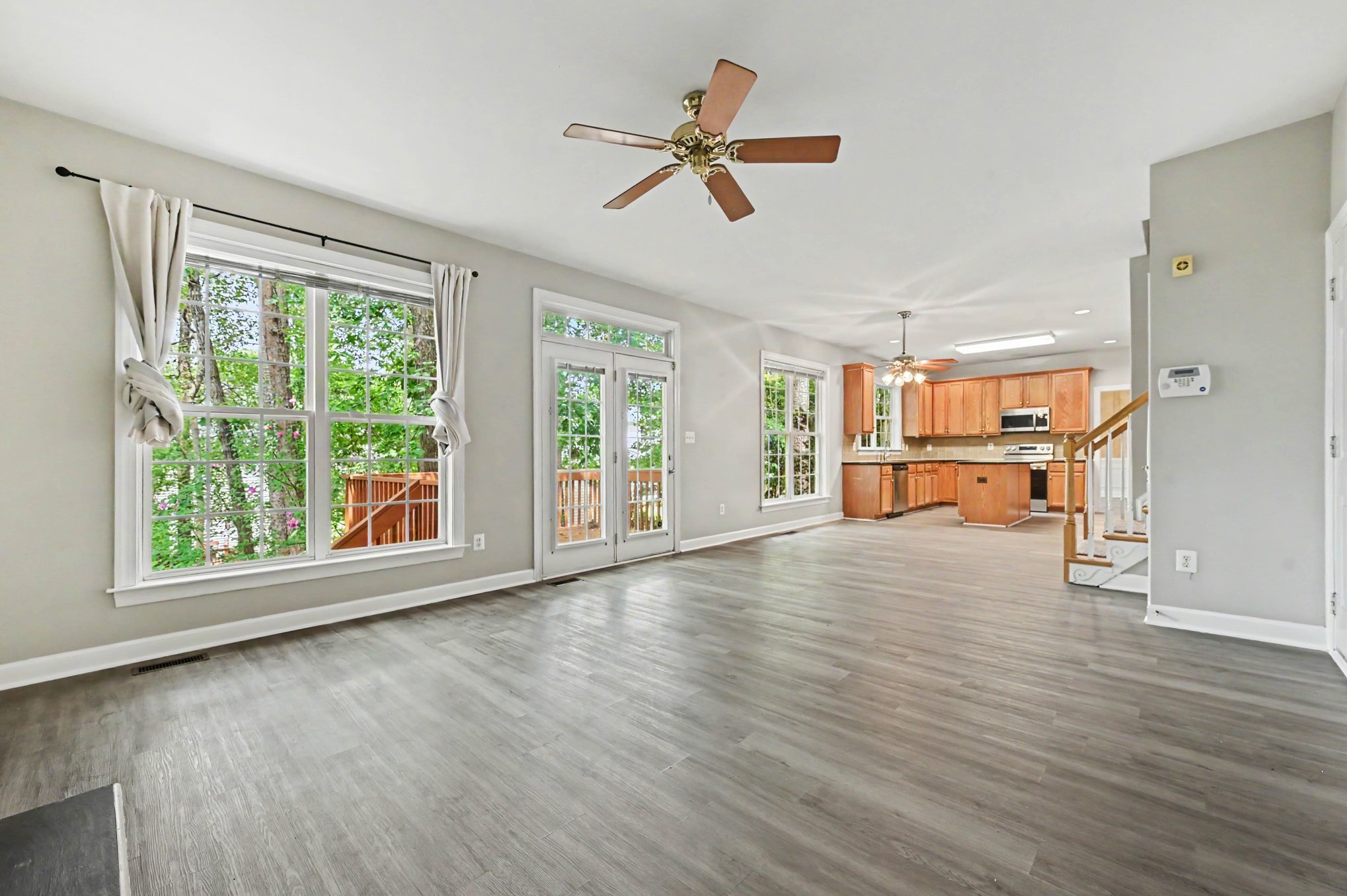 Building Photo - 1203 Fairfax Woods Dr