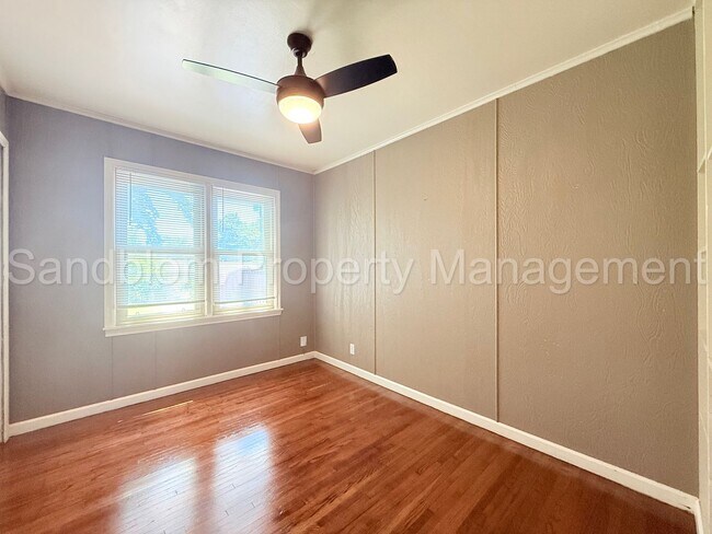 Building Photo - For Lease | Midtown Tulsa | Available Now!