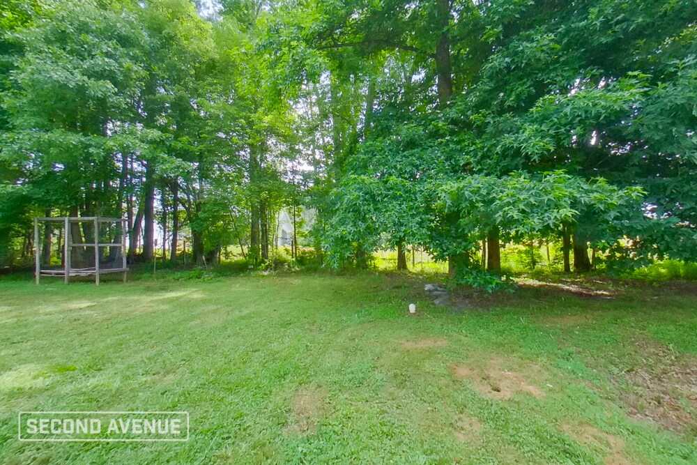 Building Photo - 905 Woodwind Dr