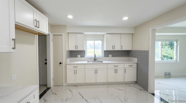 Building Photo - 38803 Ecorse Rd