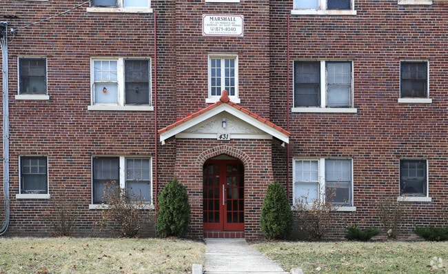 Building Photo - 427-435 Probasco St