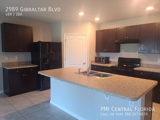 Building Photo - 2989 Gibraltar Blvd