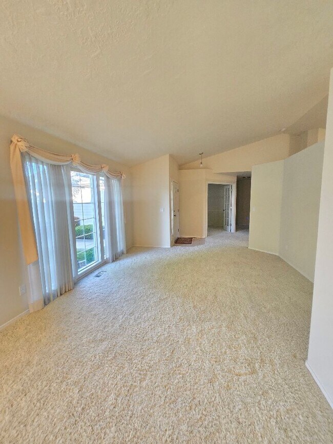 Building Photo - Nice Meridian Home
