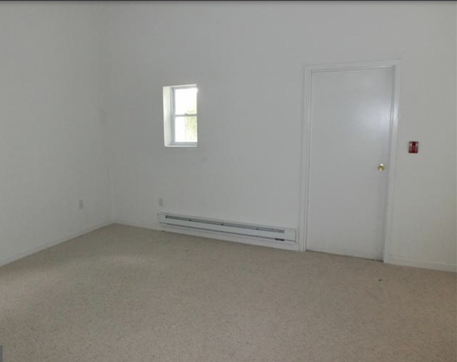 Bedroom - 137 N 50th St