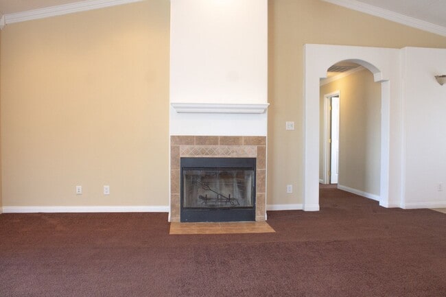 Building Photo - Uniquely Designed & Updated 3 Bedroom, 2 Bathroom Home!