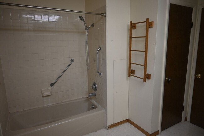 Building Photo - Great Home in Fort Collins