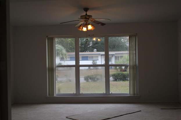 Building Photo - 9 Gentian Dr