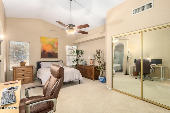 Building Photo - 4326 E Rosemonte Dr