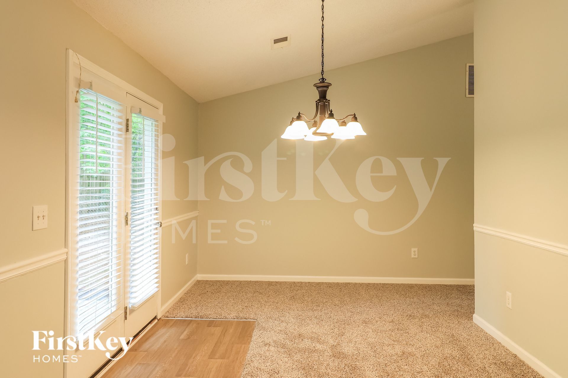 Building Photo - 1456 Chaseway Cir