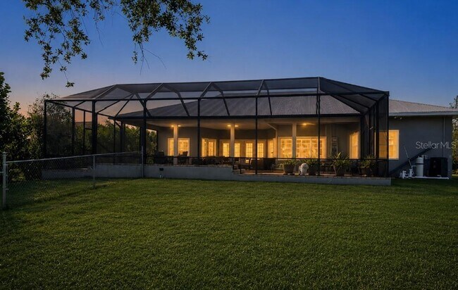 Building Photo - 2180 Harbour Dr