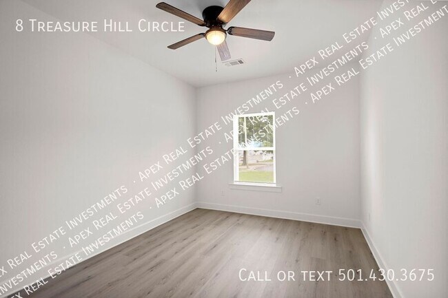 Building Photo - 8 Treasure Hill Cir