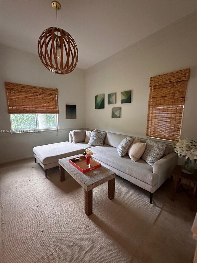 Building Photo - 375 Plymouth Rd