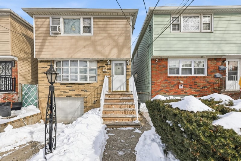 Building Photo - 358 Cator Ave