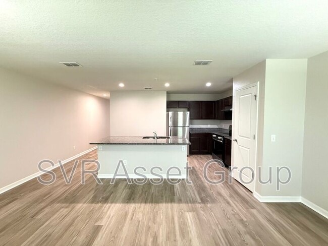 Building Photo - 6468 Sweetbay Ln