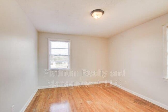 Building Photo - 109 Keith Dr