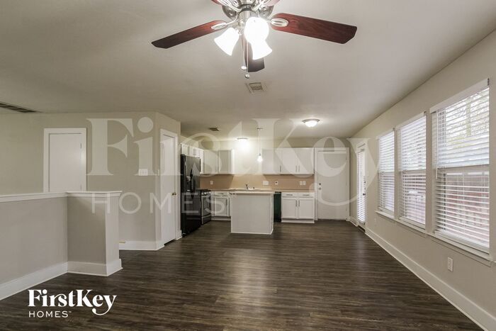 Building Photo - 17107 Scuttle Way