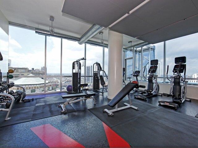 Building Photo - 161 W Carroll Ave