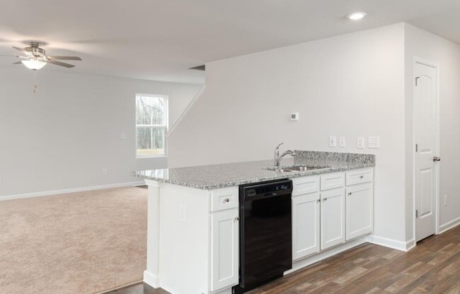 Building Photo - 4725 Hazelburn Dr