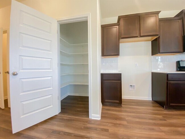 Building Photo - 12010 Corsicana Trl